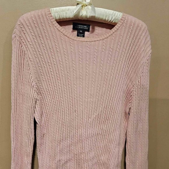 Jones New York Sweaters - Jones New York Pink Sweater top